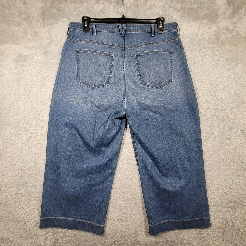 Duluth Trading Cropped Jeans Women 16 Blue Denim Wide Leg Stretch Mid Rise 38x24